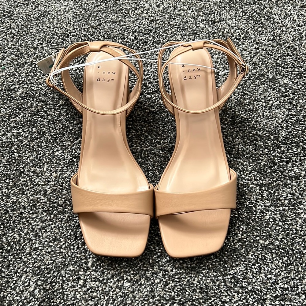 Target heels